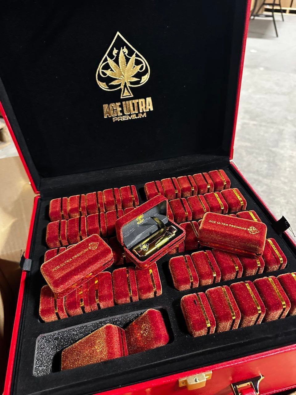 Ace Ultra Premium 2g Disposable Love Edition