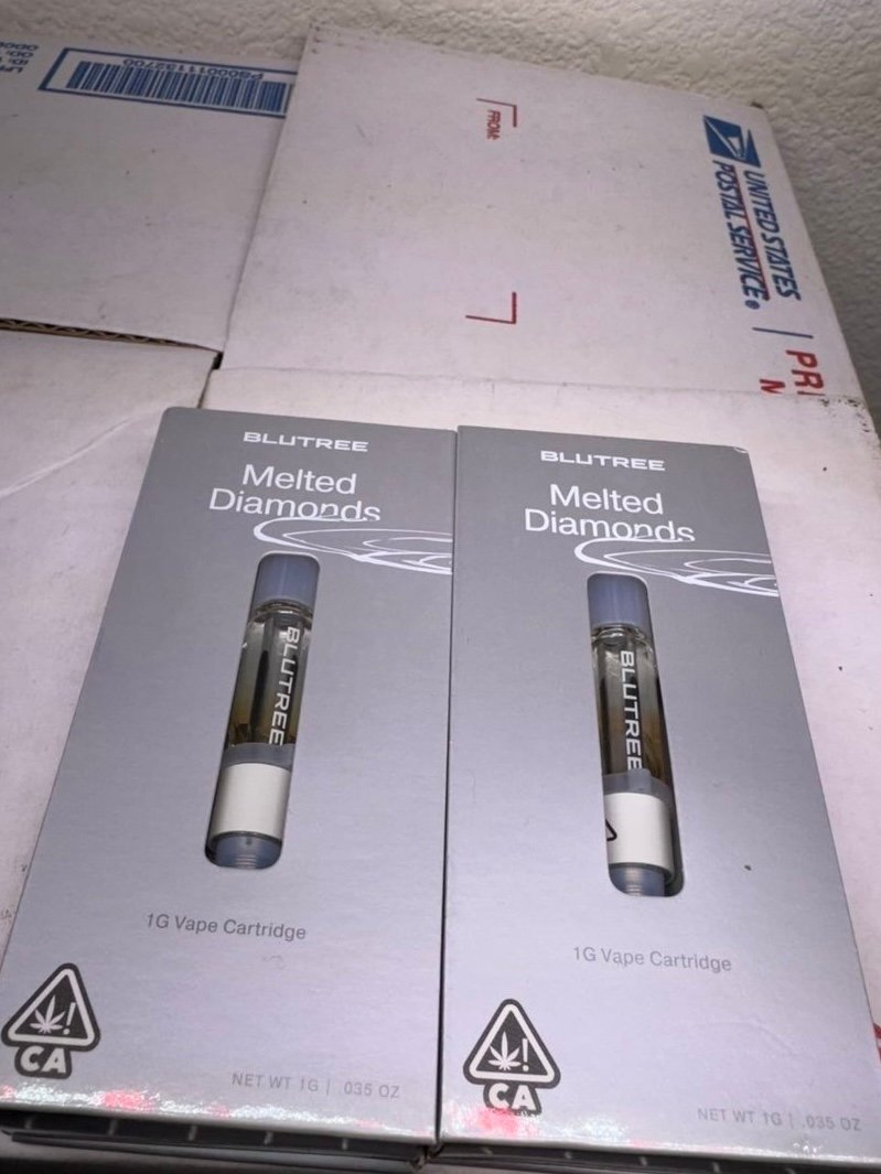 BLUETREE MELTED DIAMOND THC CARTS 1G