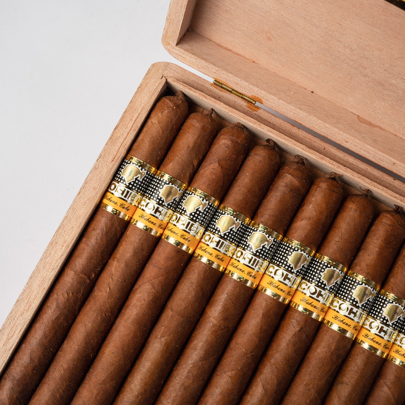 Cohiba Coronas Especiales (25) - Image 2